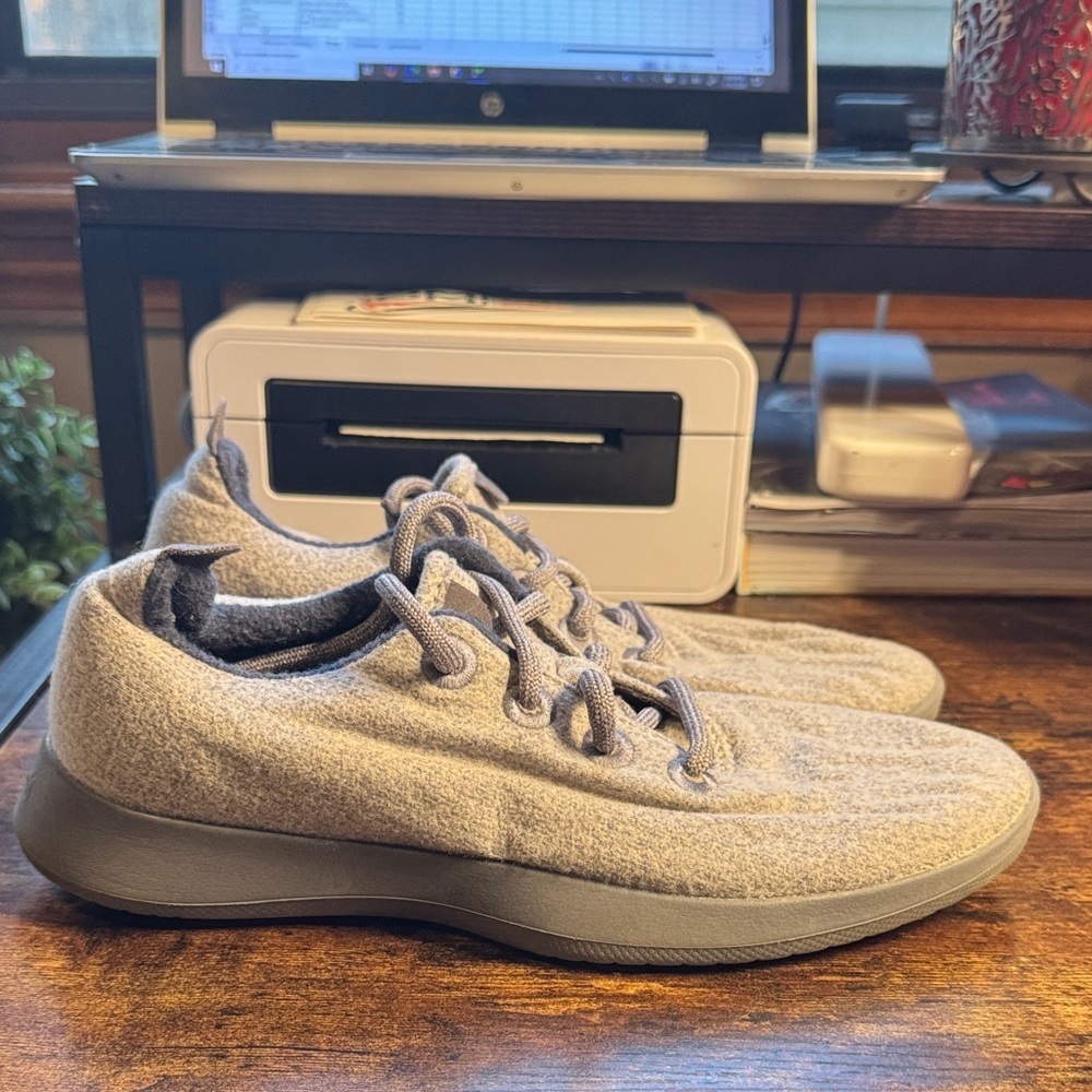 Allbirds Women’s Wool Runners Grey Merino Wool Sneakers Size 8